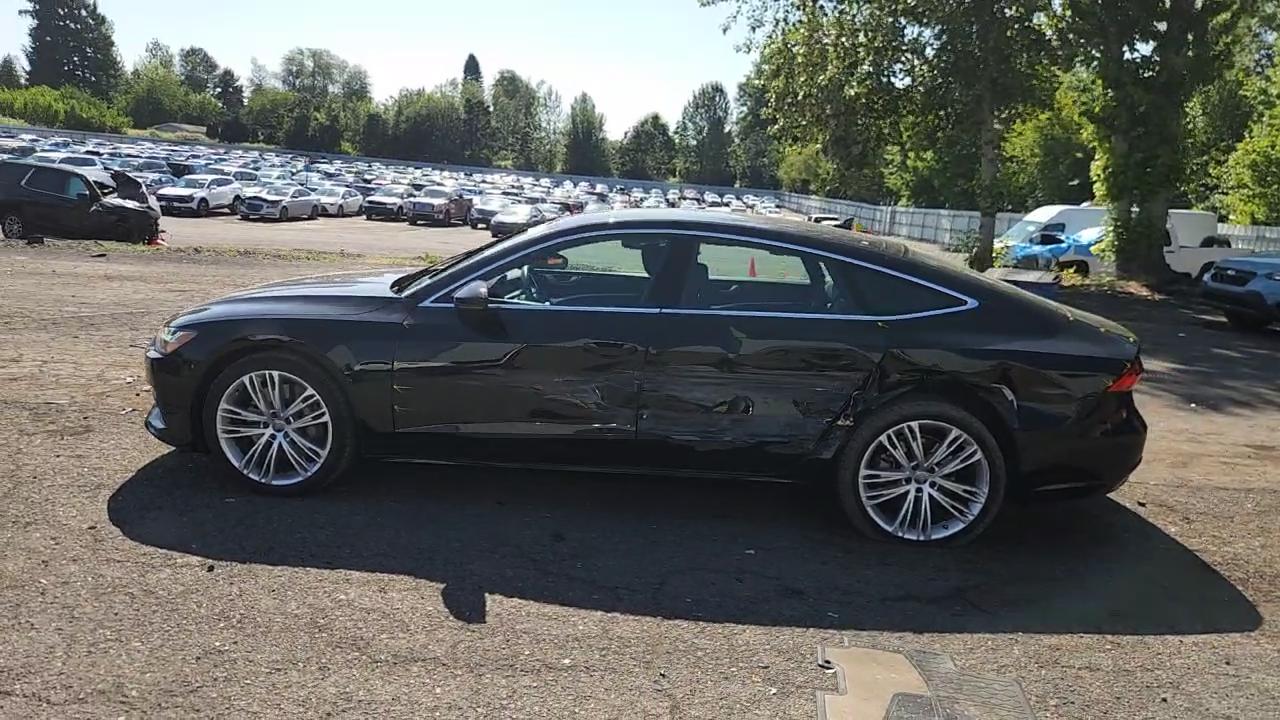 Фото: WAUR2AF2XKN053081