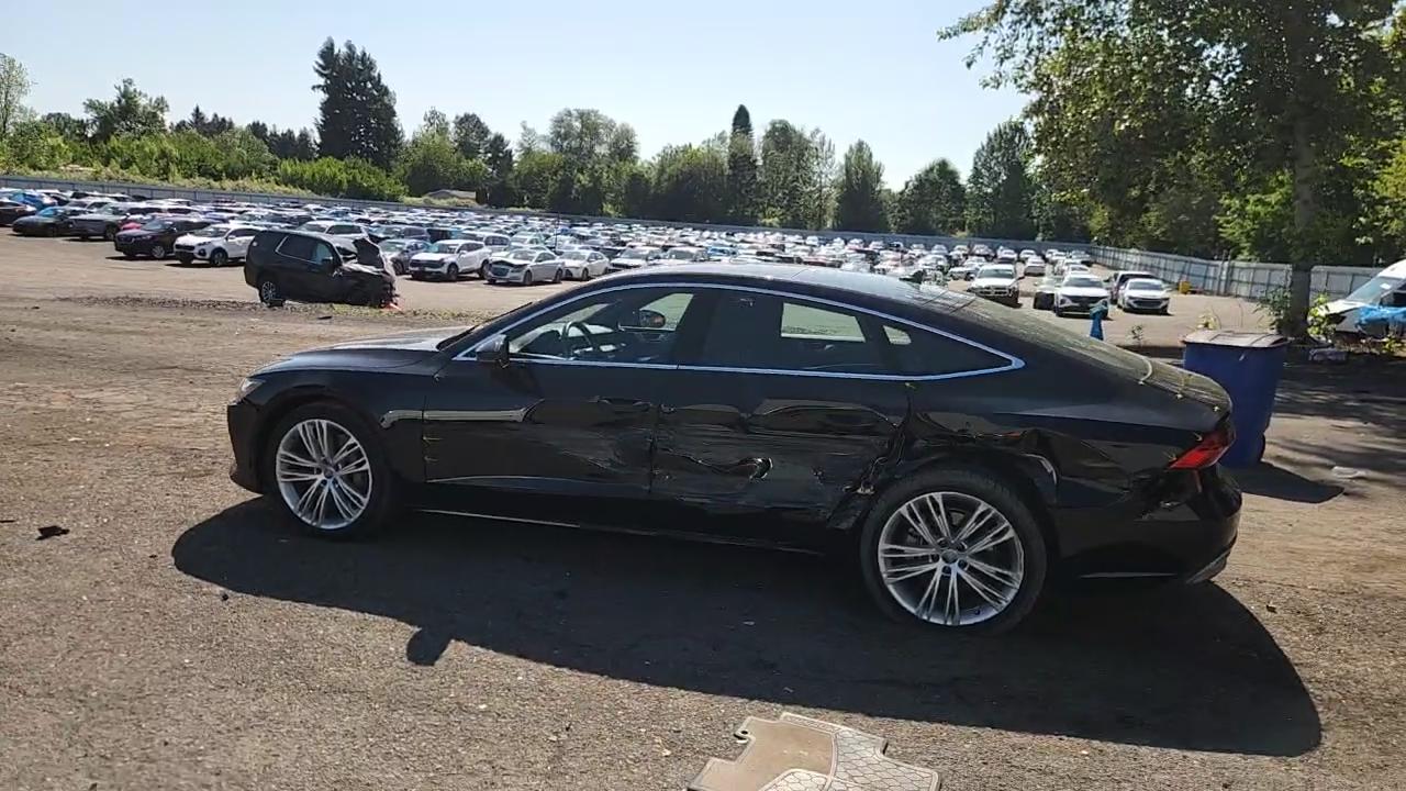 Фото: WAUR2AF2XKN053081