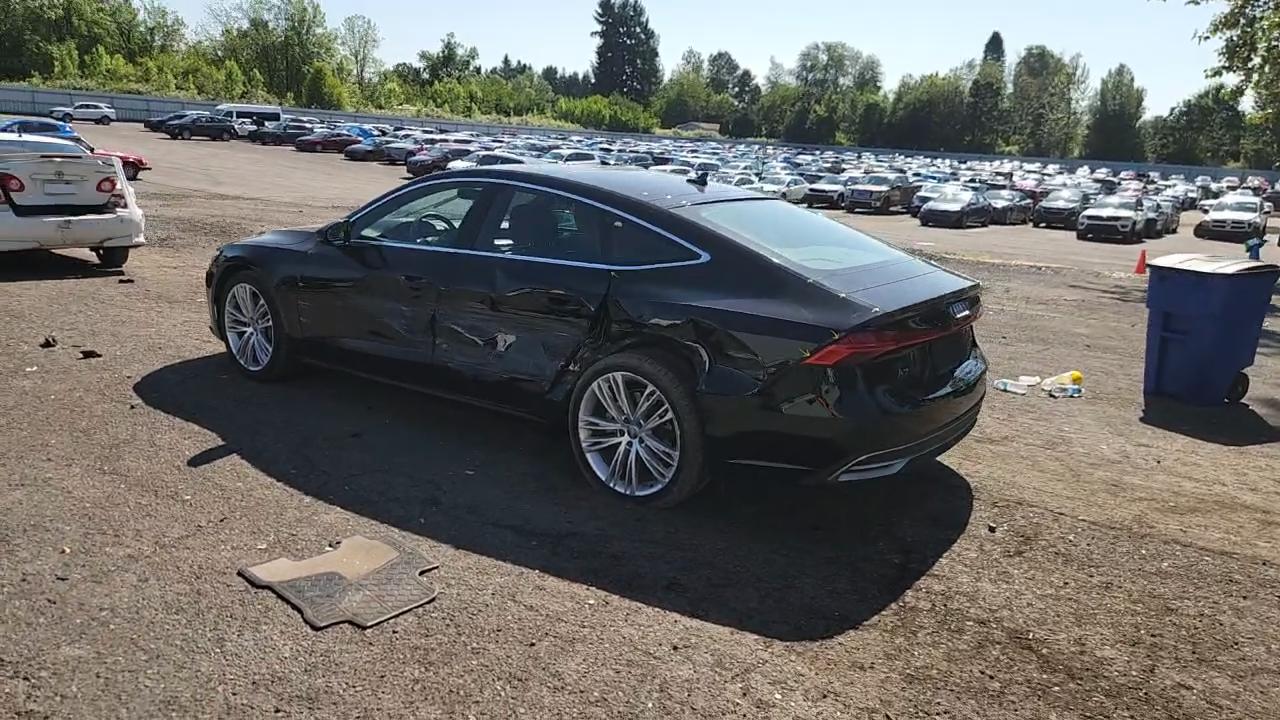 Фото: WAUR2AF2XKN053081