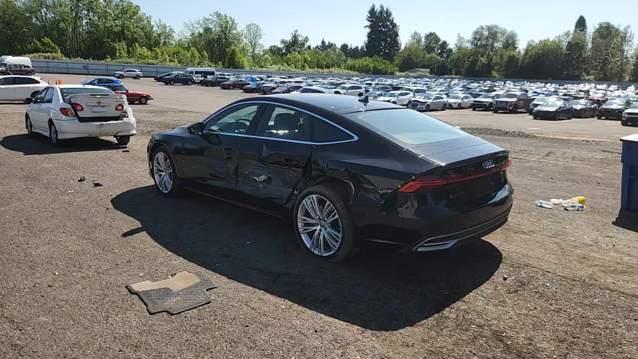 Фото: WAUR2AF2XKN053081