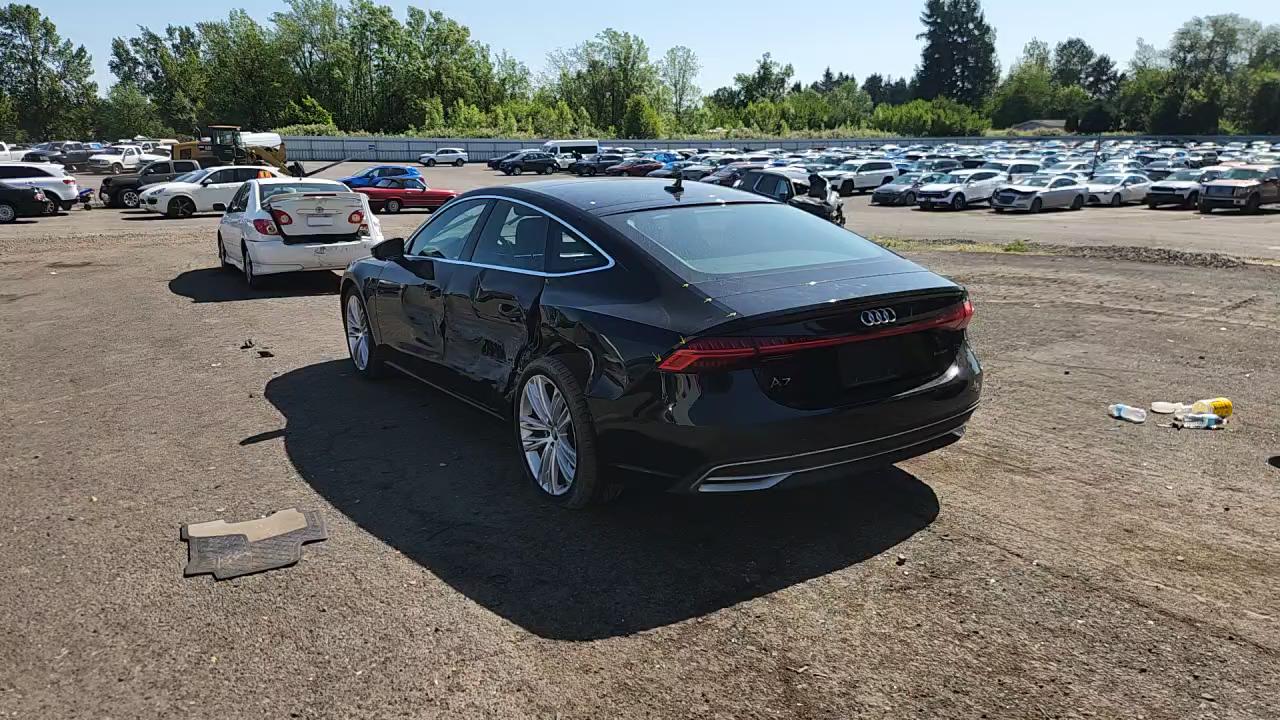 Фото: WAUR2AF2XKN053081