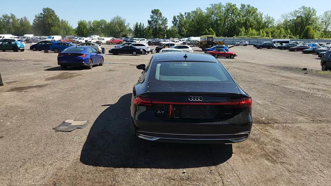 Фото: WAUR2AF2XKN053081