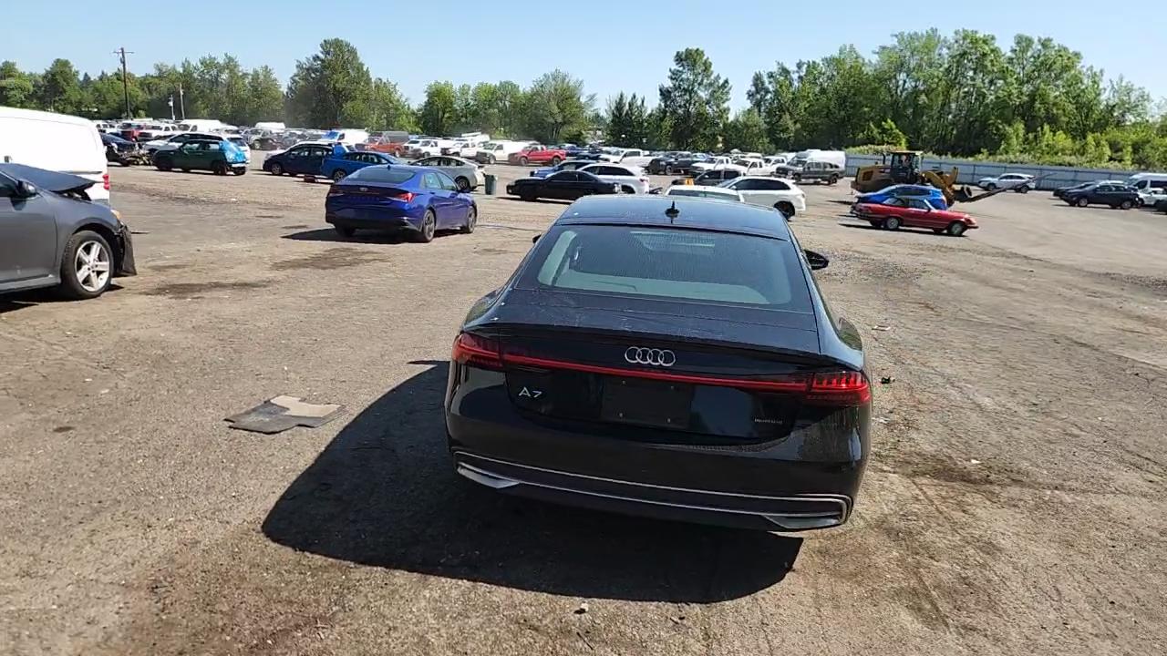 Фото: WAUR2AF2XKN053081