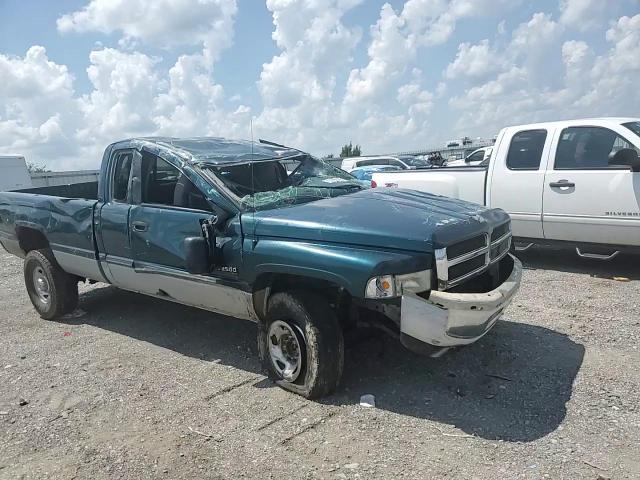 1999 Dodge Ram 2500 VIN: 3B7KF2360XG203981 Lot: 62489195