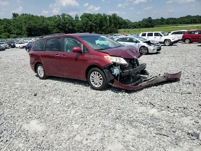 2016 Toyota Sienna Xle VIN: 5TDYK3DC4GS706785 Lot: 62270125