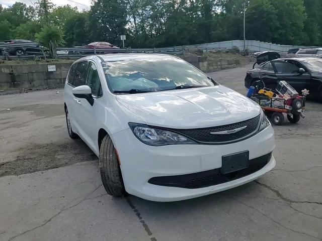 2022 Chrysler Voyager Lx VIN: 2C4RC1CG1NR104779 Lot: 62269895