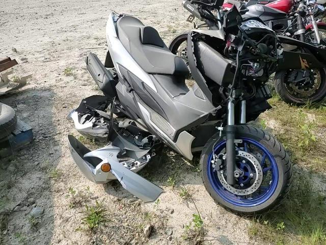 2022 Suzuki An400 A VIN: JS1DU11JXN7100148 Lot: 58992975