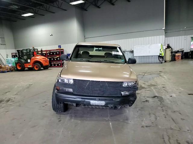 1999 Chevrolet Silverado K2500 VIN: 1GCGK29U5XE171379 Lot: 62301075