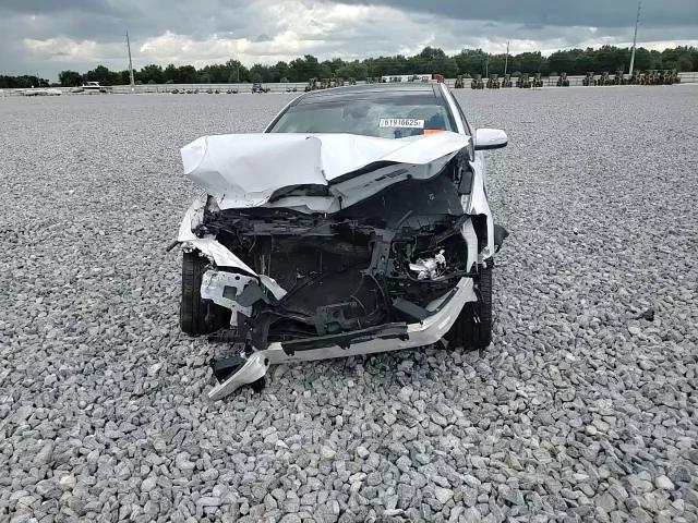 2017 Genesis G80 Base VIN: KMHGN4JE5HU167732 Lot: 61916625