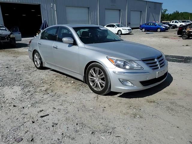 2013 Hyundai Genesis 3.8L VIN: KMHGC4DD3DU250417 Lot: 62086395