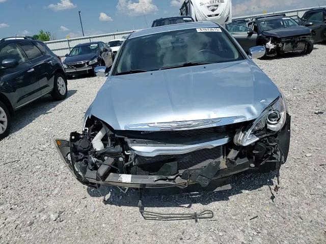 2013 Chrysler 200 Limited VIN: 1C3CCBCG4DN577197 Lot: 61673615