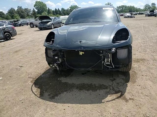 2017 Porsche Macan Gts VIN: WP1AG2A59HLB54785 Lot: 61960315