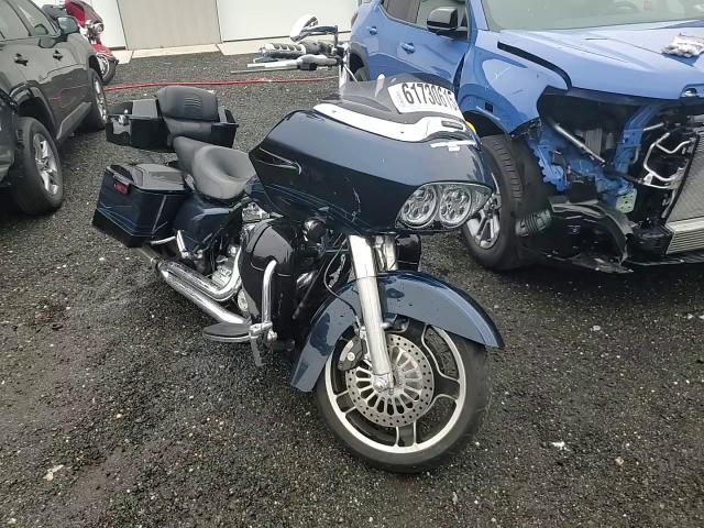 2013 Harley-Davidson Fltrx Road Glide Custom VIN: 1HD1KHM16DB611630 Lot: 61730615