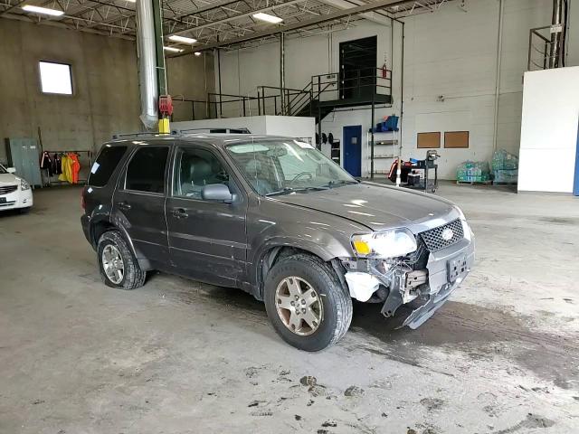 2005 Ford Escape Limited VIN: 1FMCU94125KD16158 Lot: 62186025