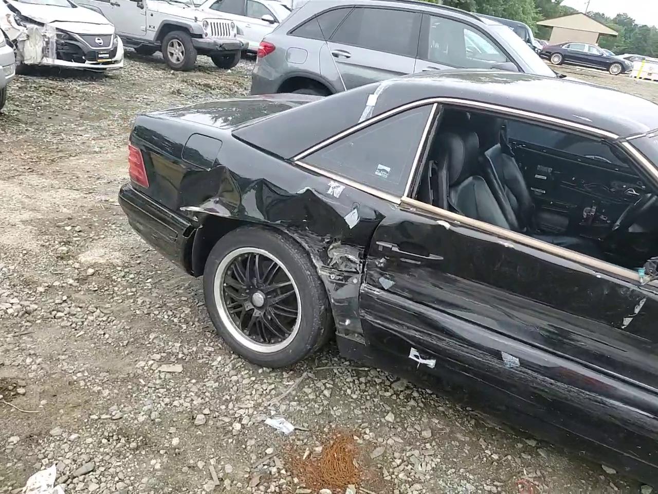 Фото: WDBFA68F1XF172465