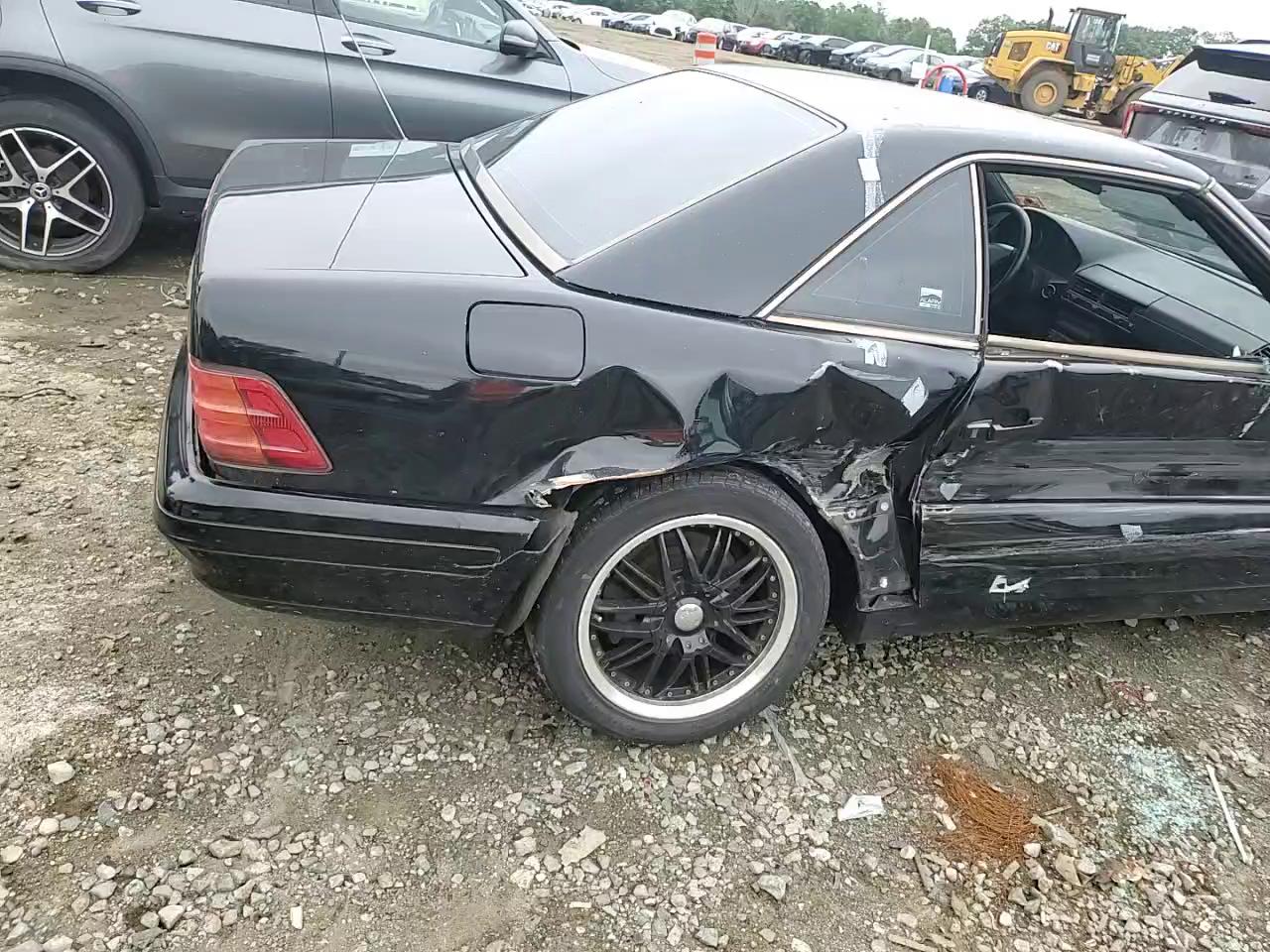 Фото: WDBFA68F1XF172465