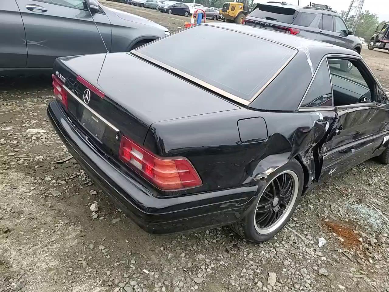 Фото: WDBFA68F1XF172465