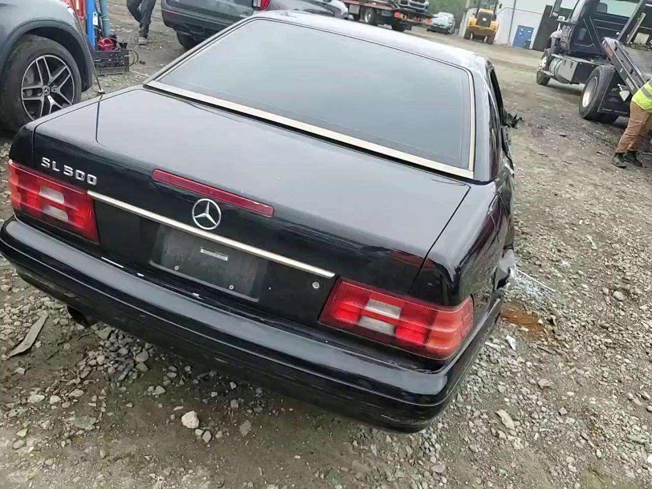 Фото: WDBFA68F1XF172465