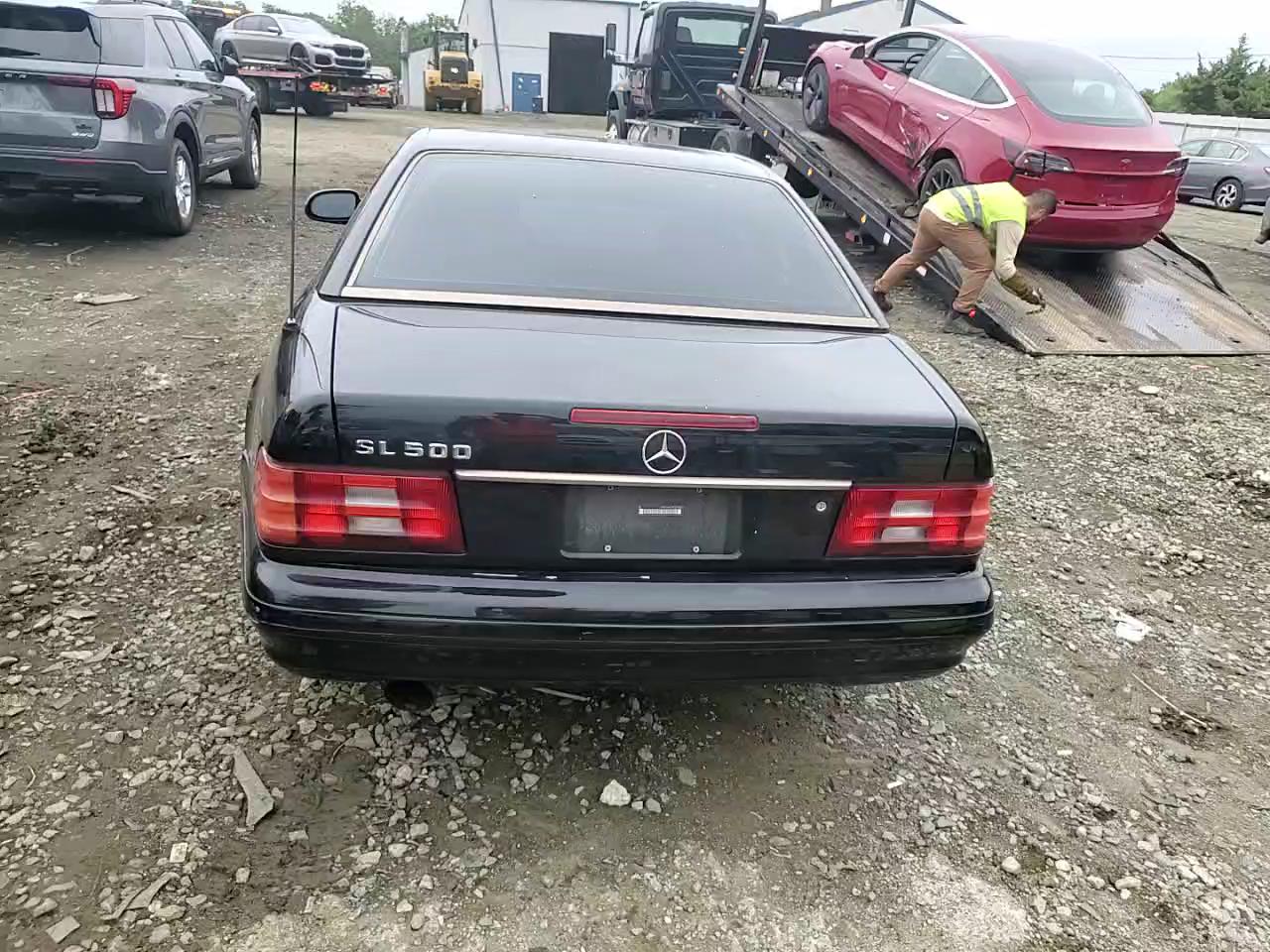 Фото: WDBFA68F1XF172465