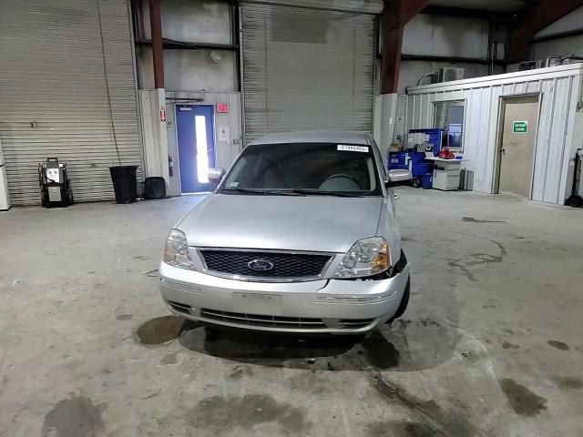 2005 Ford Five Hundred Se VIN: 1FAFP23135G154115 Lot: 61985465