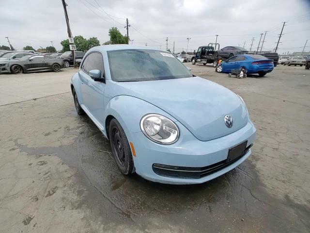 2014 Volkswagen Beetle VIN: 3VWJ17AT7EM666597 Lot: 62415535