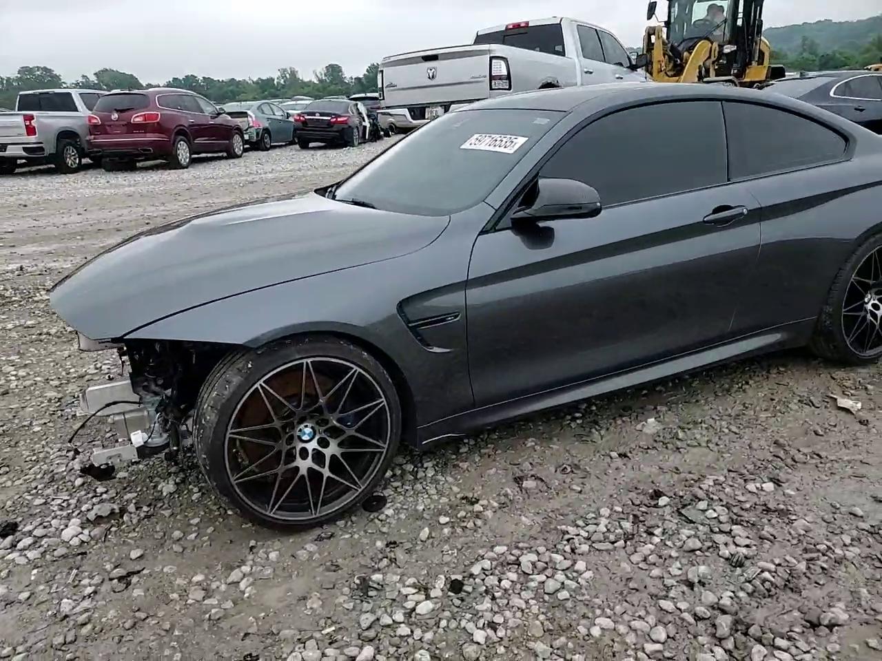 Фото: WBS4Y9C53JAC86729