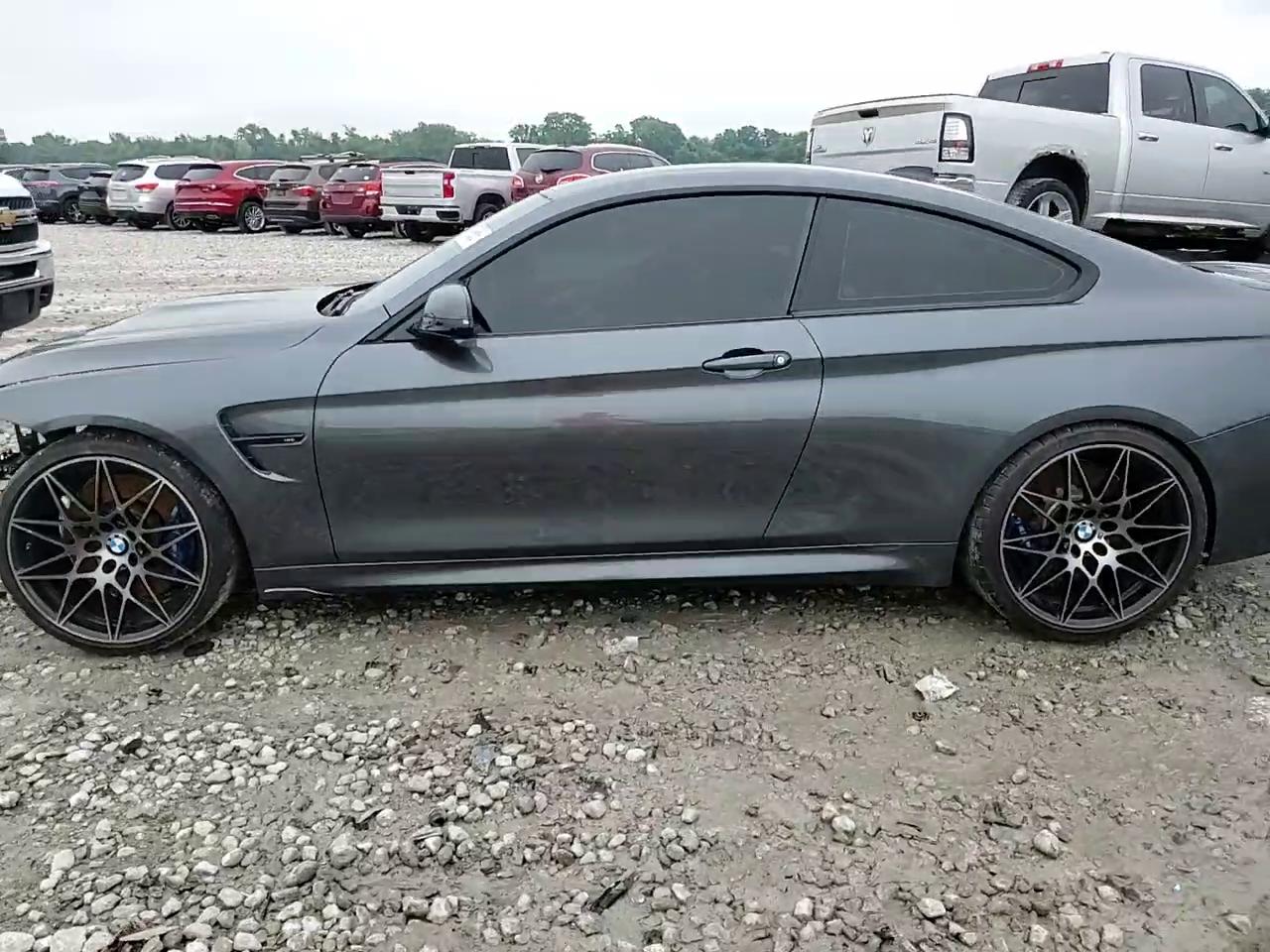 Фото: WBS4Y9C53JAC86729