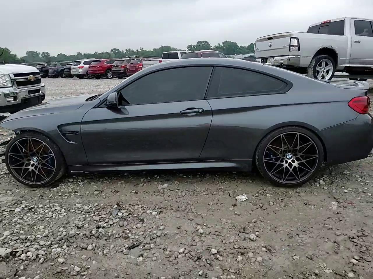 Фото: WBS4Y9C53JAC86729