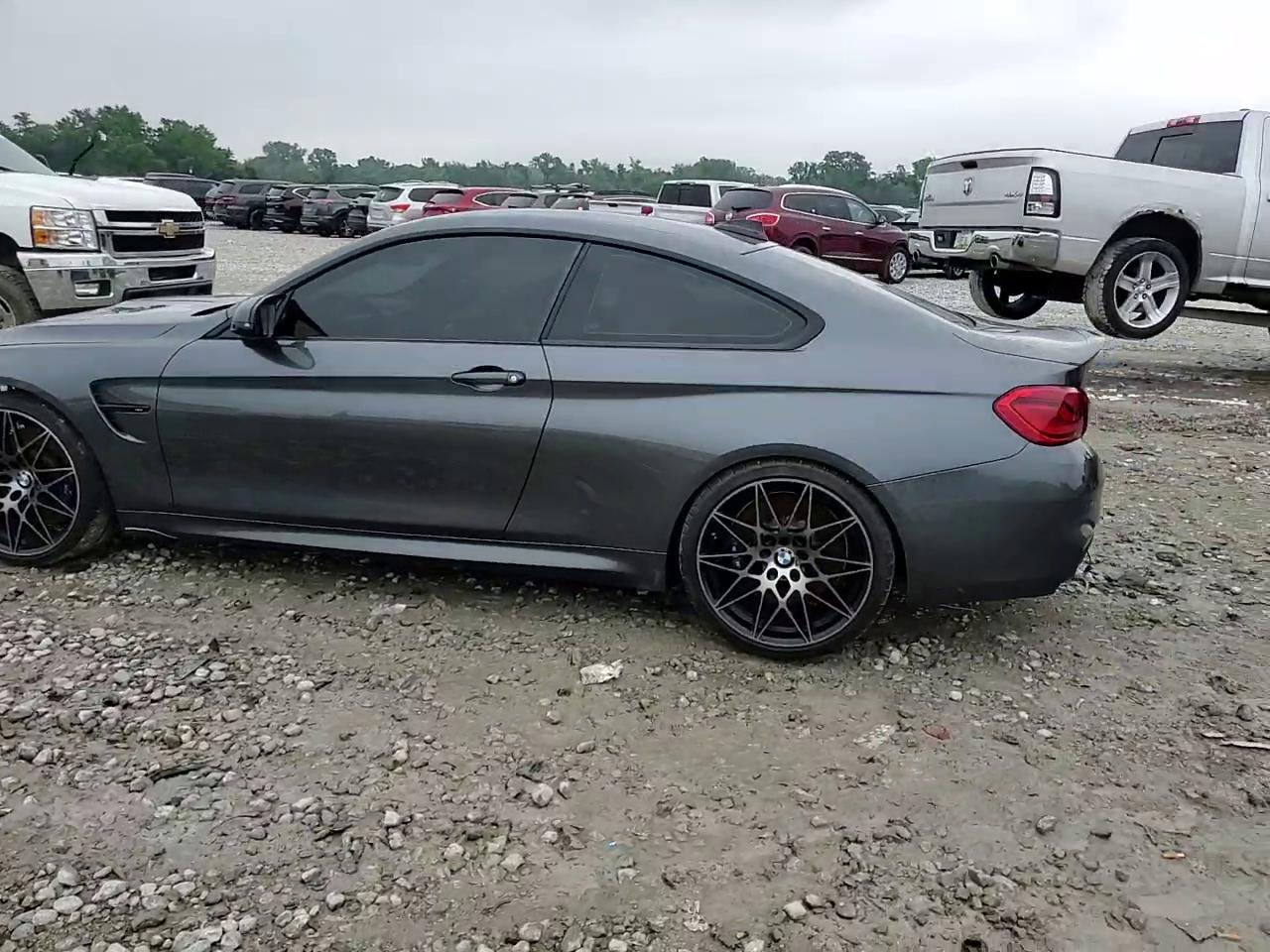 Фото: WBS4Y9C53JAC86729