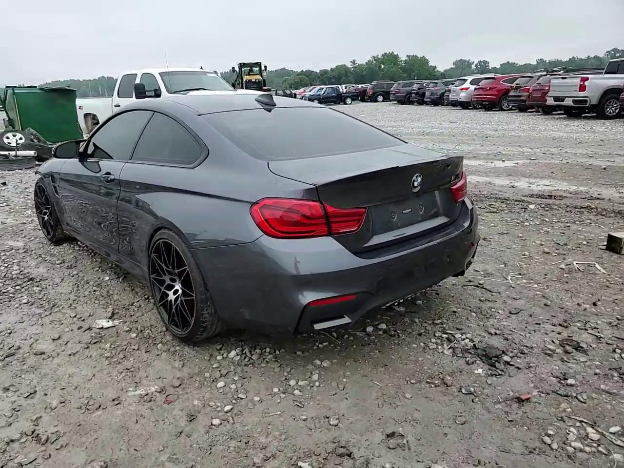 Фото: WBS4Y9C53JAC86729