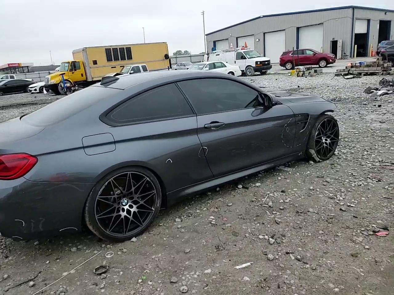 Фото: WBS4Y9C53JAC86729