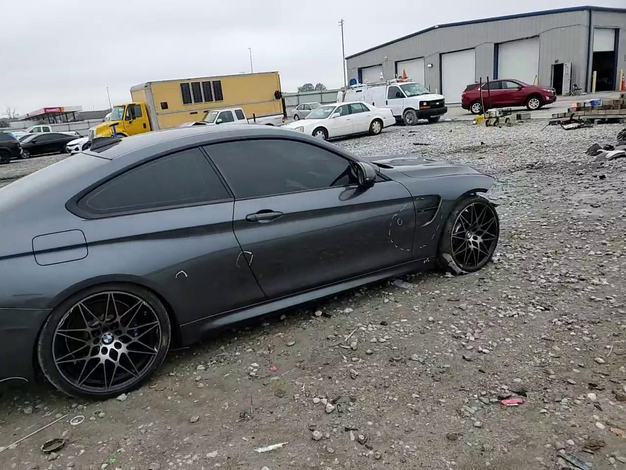 Фото: WBS4Y9C53JAC86729