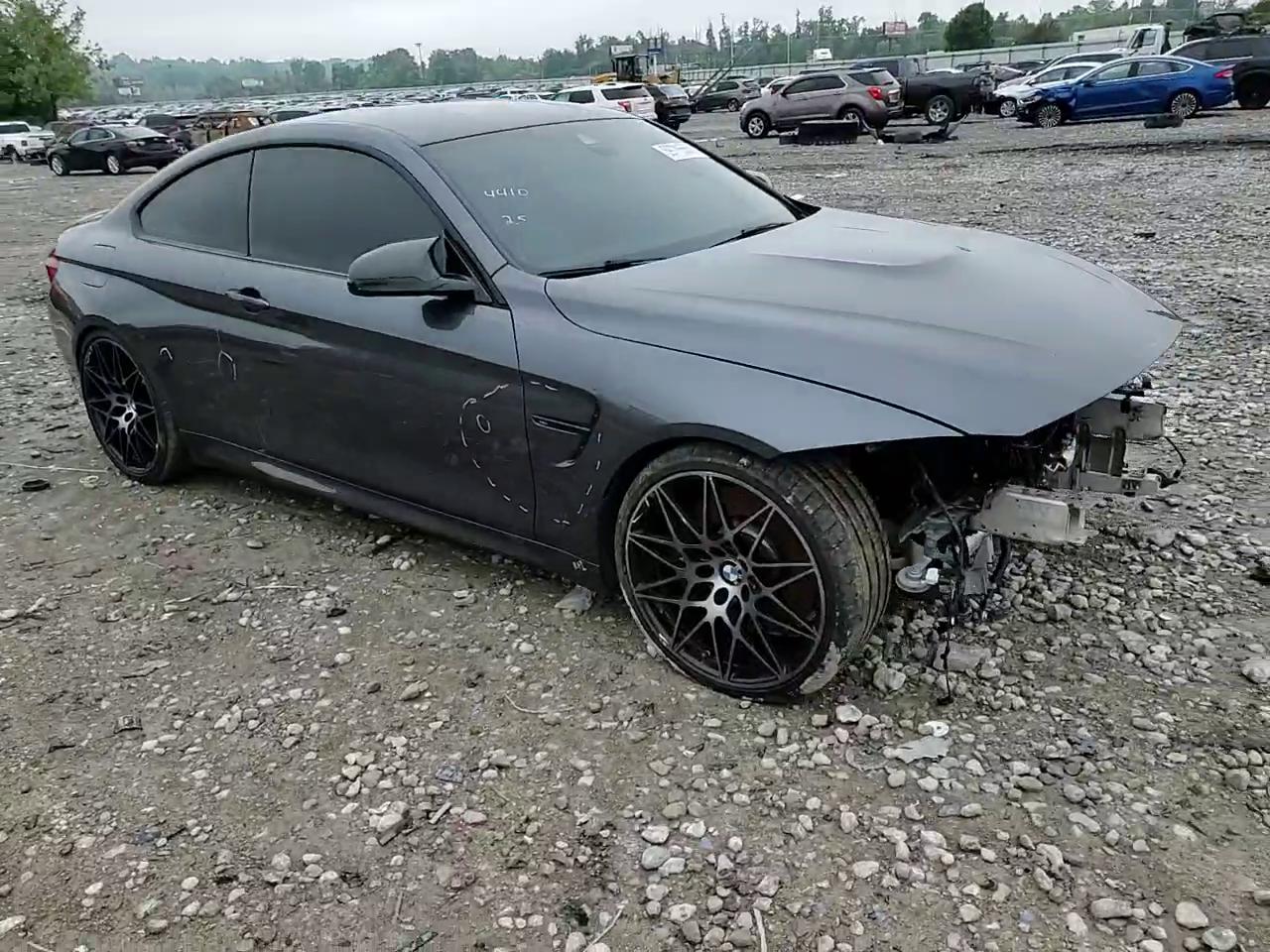 Фото: WBS4Y9C53JAC86729