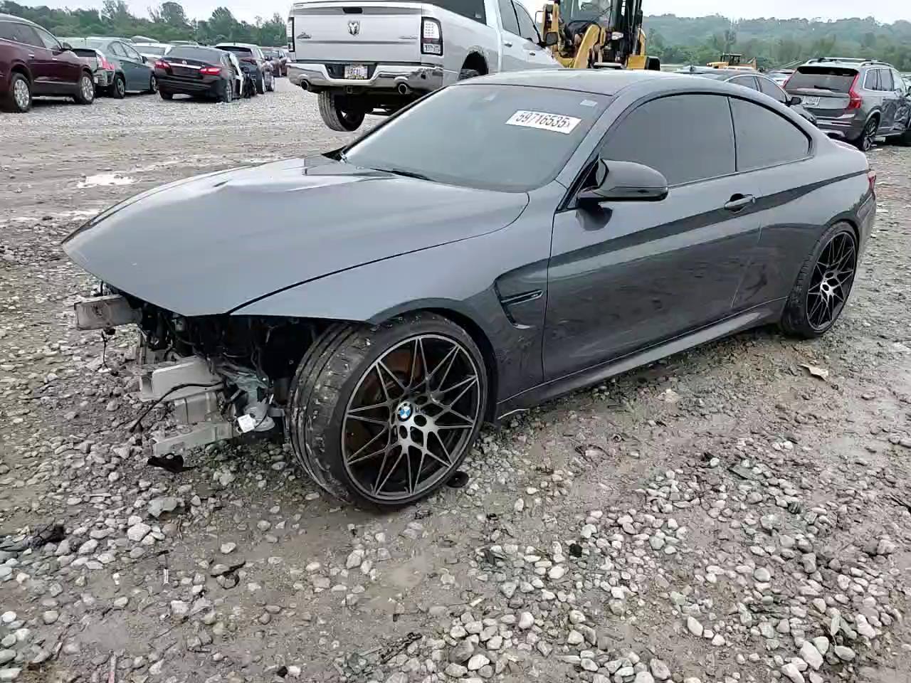 Фото: WBS4Y9C53JAC86729