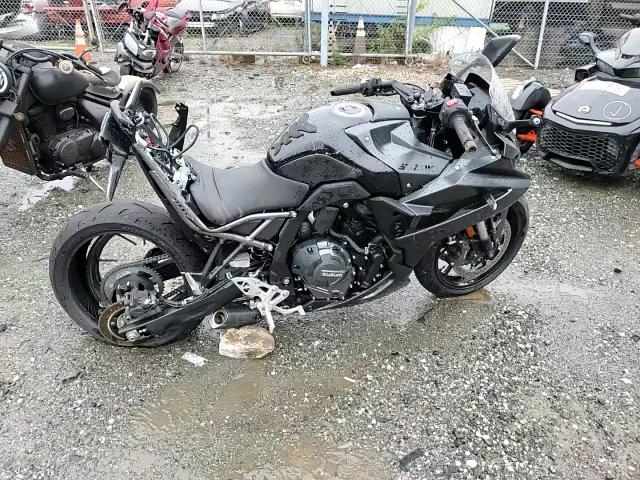 2025 Suzuki Gsx800 F VIN: JS1EM13B5S7101861 Lot: 60821895