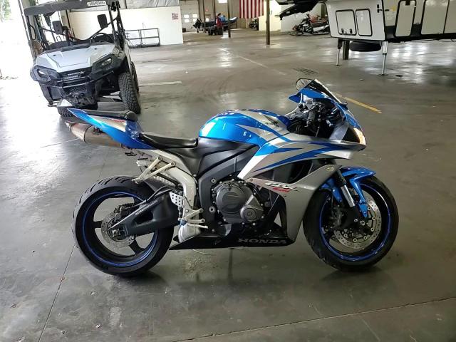 2007 Honda Cbr600 Rr VIN: JH2PC400X7M007464 Lot: 62938485