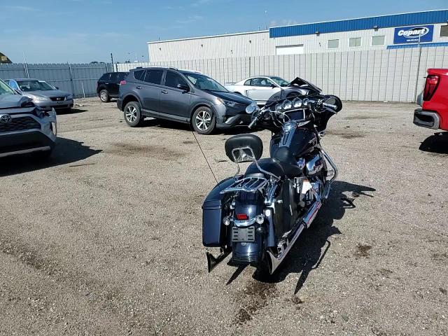 2019 Harley-Davidson Flhx VIN: 1HD1KBC13KB637937 Lot: 61735975