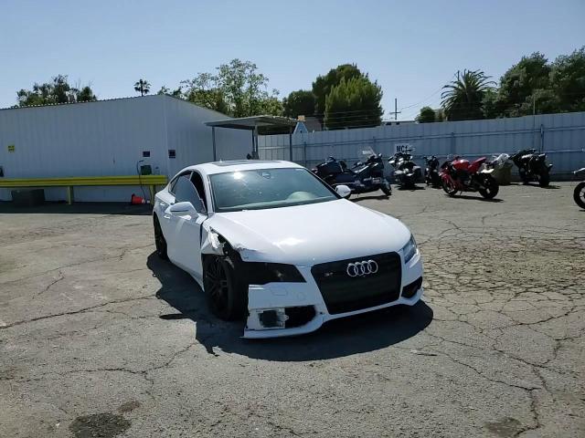2014 Audi S7 Premium VIN: WAUW2AFC8EN069988 Lot: 61421105
