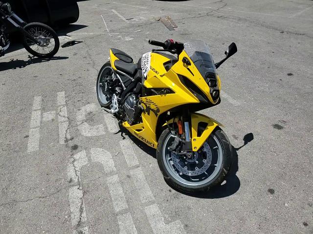 2024 Suzuki Gsx800 F VIN: JS1EM13B3R7101013 Lot: 61956385