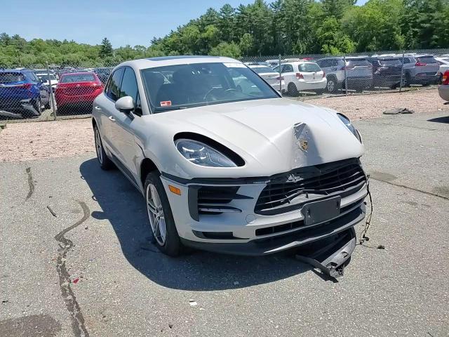 2019 Porsche Macan S VIN: WP1AB2A52KLB30110 Lot: 62179895