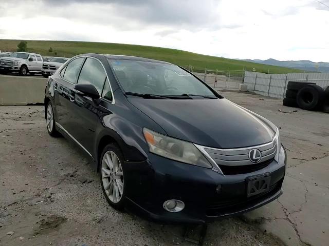 2010 Lexus Hs 250H VIN: JTHBB1BA2A2015070 Lot: 60743945