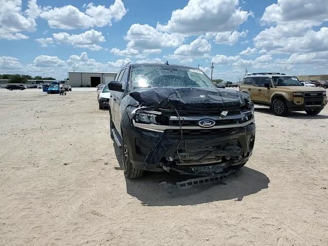 2023 Ford Expedition Xlt VIN: 1FMJU1H89PEA57427 Lot: 62325445