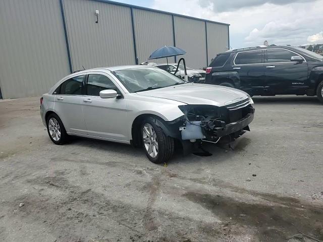 2012 Chrysler 200 Touring VIN: 1C3CCBBB1CN145980 Lot: 62525935