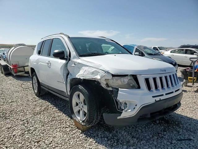 2016 Jeep Compass Sport VIN: 1C4NJCBA9GD681675 Lot: 62575135
