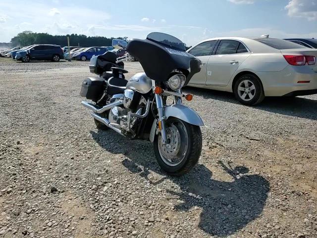 2009 Honda Vtx1300 R VIN: 1HFSC52639A601365 Lot: 62450785