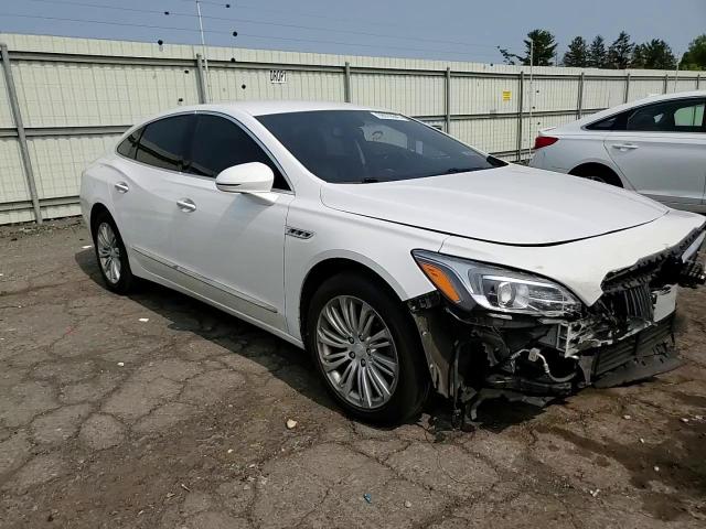 2018 Buick Lacrosse Essence VIN: 1G4ZP5SZ8JU135843 Lot: 59079645