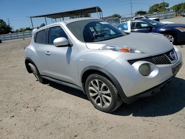 2013 Nissan Juke S VIN: JN8AF5MR2DT209919 Lot: 63254105