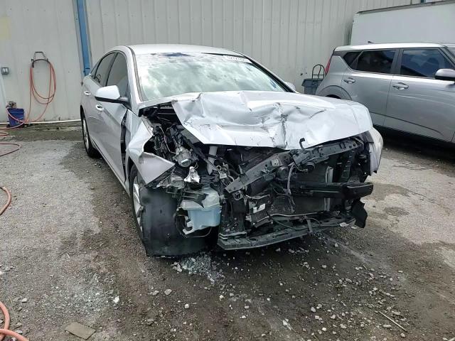 2017 Hyundai Sonata Se VIN: 5NPE24AF6HH553373 Lot: 62727825