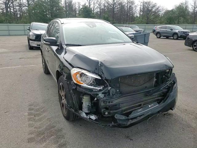 2015 Volvo Xc60 T6 Premier VIN: YV4902RB4F2620934 Lot: 62702375