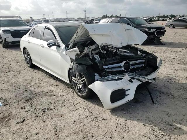 2019 Mercedes-Benz E 300 4Matic VIN: WDDZF4KB3KA503553 Lot: 61694025